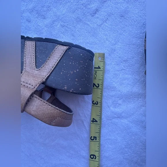 Teva Brown Women's Sandals - Picture 7 of 15